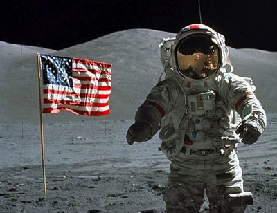 astronautwithflag.jpg