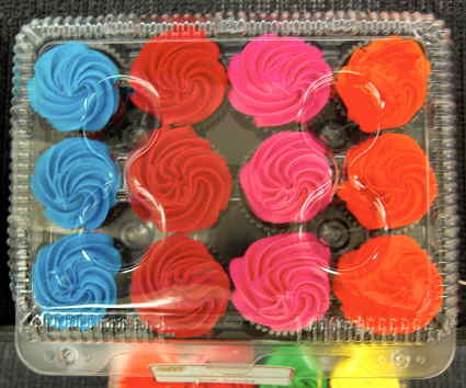 colorfulcupcakes2.jpg