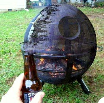 120526-awesome-grill-star-wars.jpg