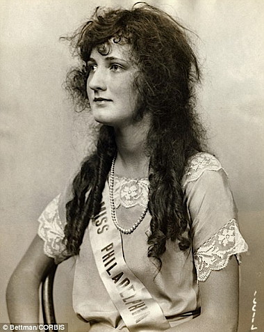 a_miss_america_1924_-_imgur.jpg