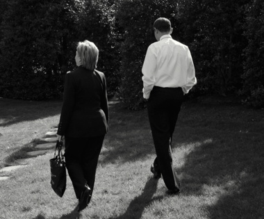 barack_obama_and_hillary_clinton_walking_together.jpg