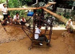 chinese-farmer-wooden-helicopter-thumb-550x355-21956.jpg